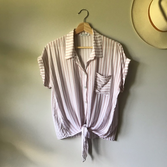 Stripe tie up top - Picture 1 of 6